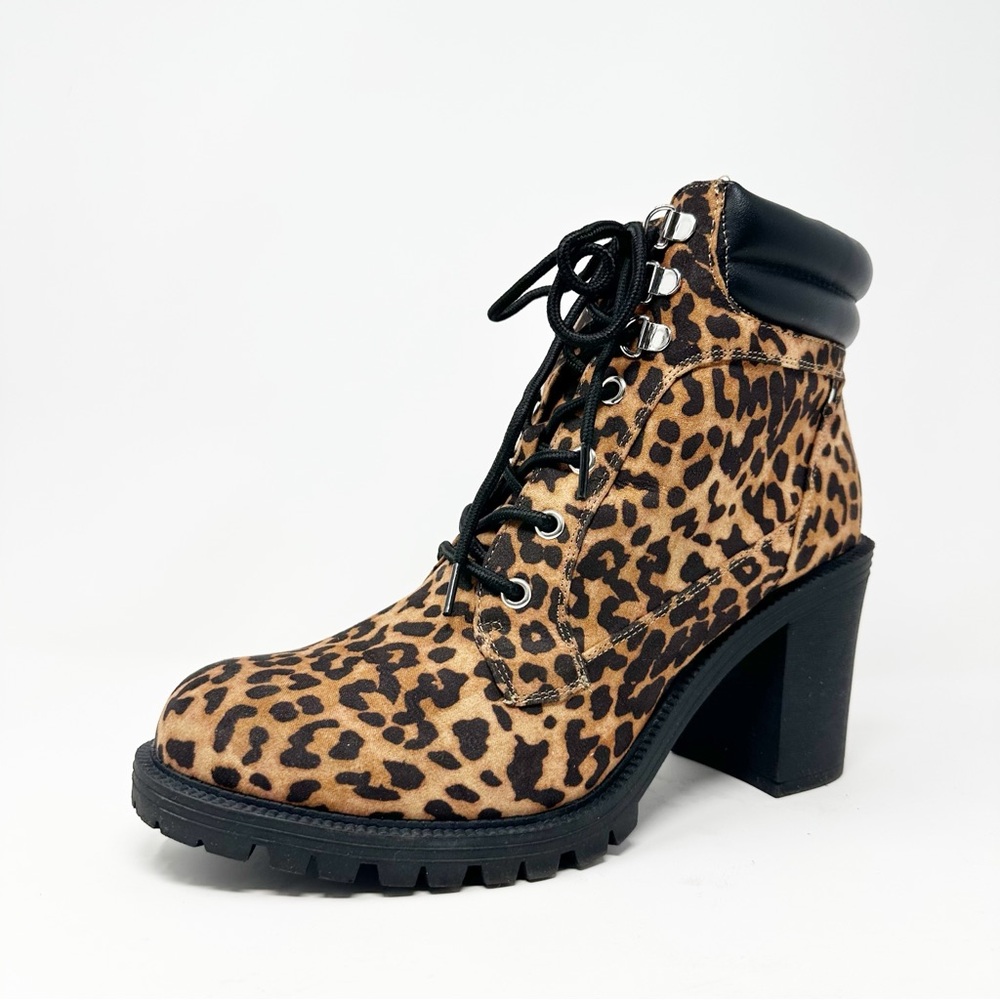 EUC Torrid Women’s Size 10.5WW Cheetah Print Heeled Combat Boots